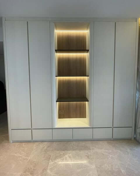 🤩Stunning Contemporary Wall Unit with Illuminated Shelving🤩