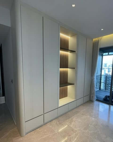 🤩Stunning Contemporary Wall Unit with Illuminated Shelving🤩 - Image 2